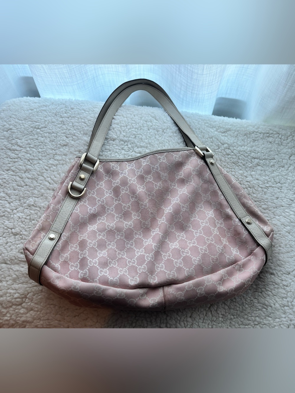 Gucci Pink Abbey GG Logo Canvas Shoulder Bag